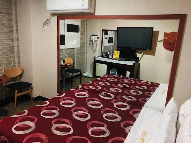 Swiss Motel Seoul 2*,
